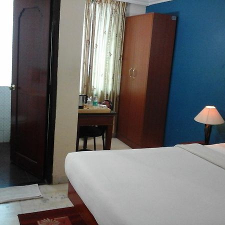 Hotel Pigeon International Μπανγκαλόρ Εξωτερικό φωτογραφία